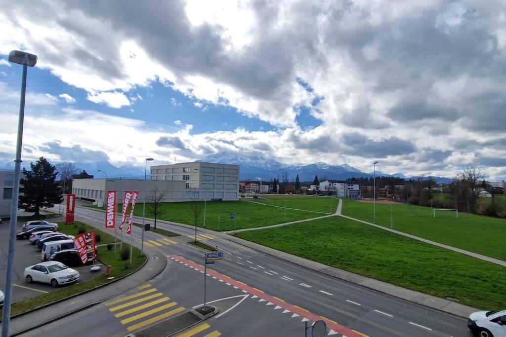 Visionary Hospitality Rothenburg, Lucerne - Premium Apartments With Free Parking, Washer, Kitchen, Terrace, 15' City Extérieur photo